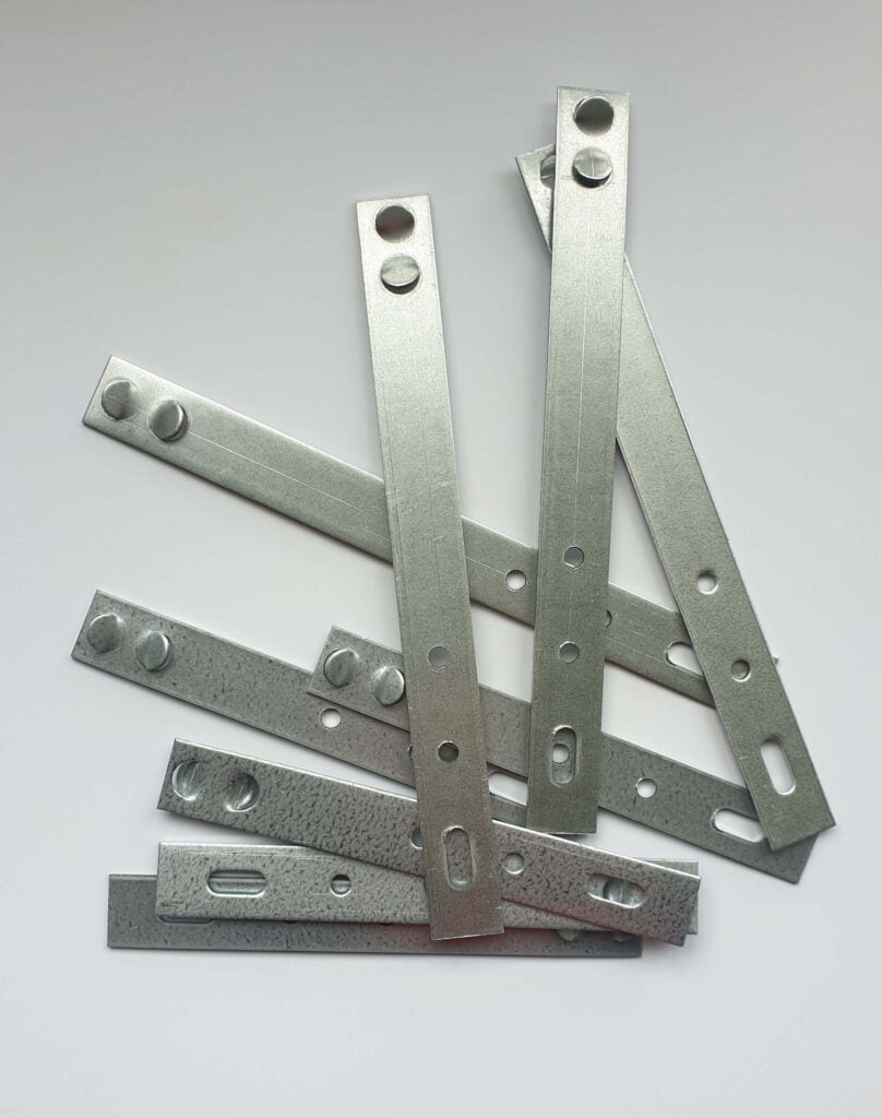 uPVC Spectus Elite 70 Window/Doors/Sash Frame Fixing Clips/Brackets